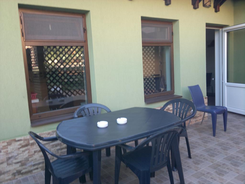 Imola Vendeghaz Hotel Sovata Exterior photo