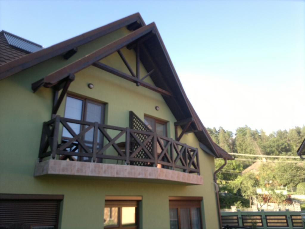 Imola Vendeghaz Hotel Sovata Exterior photo